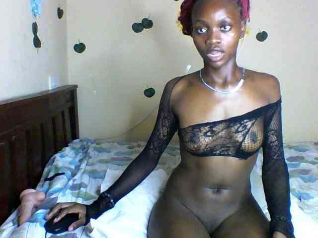 Luna-Noir webcam