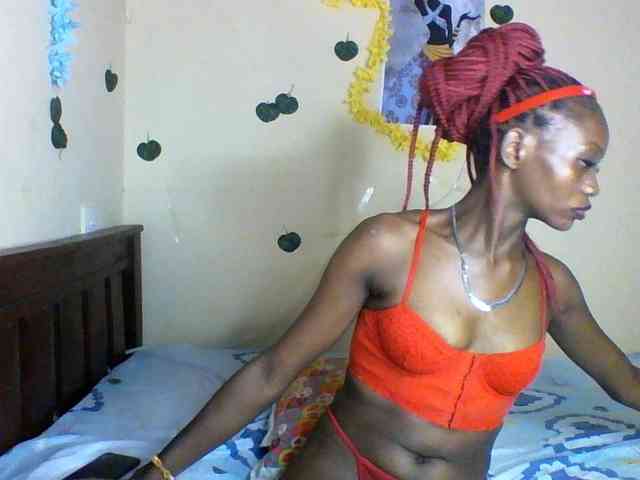 Luna-Noir webcam