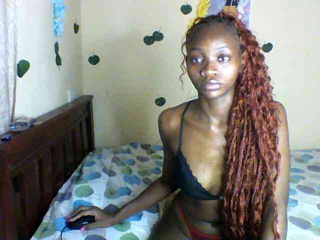 Luna-Noir webcam