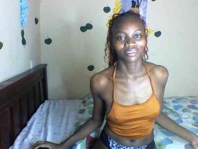 Luna-Noir webcam