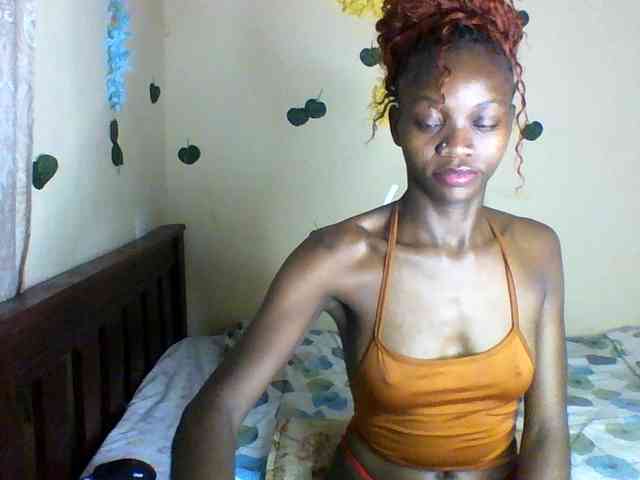 Luna-Noir webcam