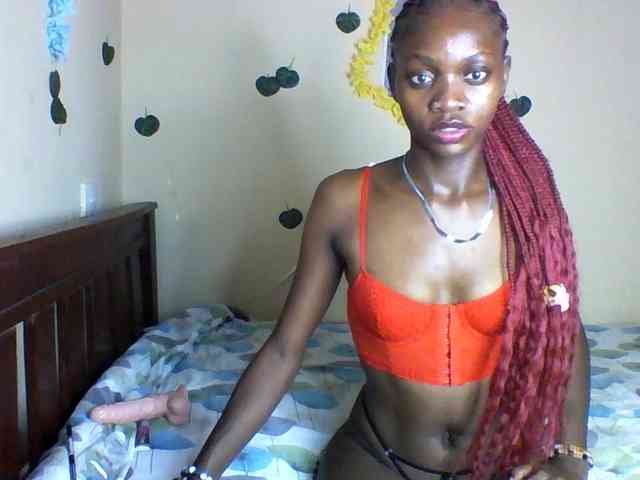 Luna-Noir webcam