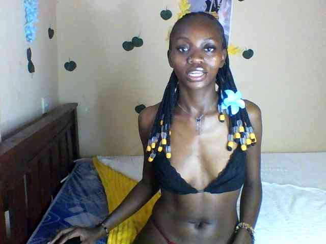 Luna-Noir webcam