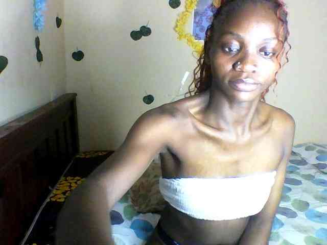 Luna-Noir webcam