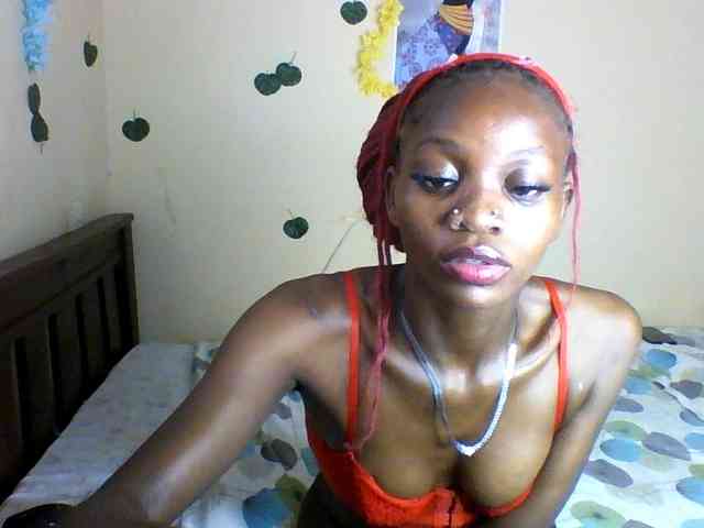 Luna-Noir webcam