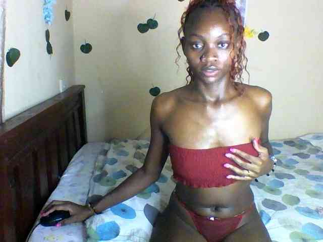 Luna-Noir webcam