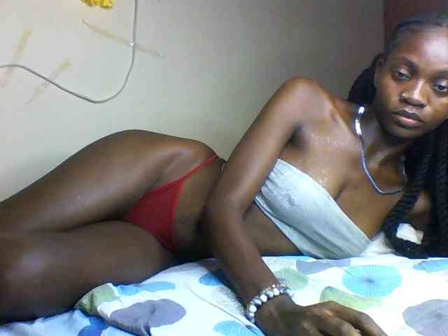 Luna-Noir webcam