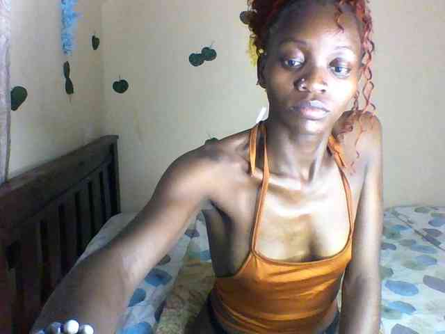 Luna-Noir webcam
