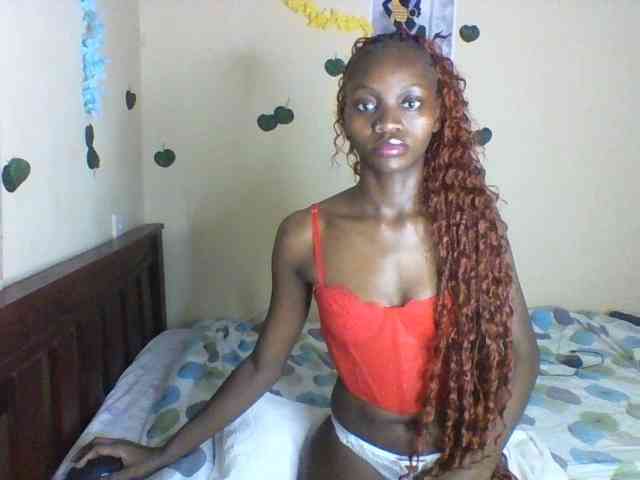 Luna-Noir webcam