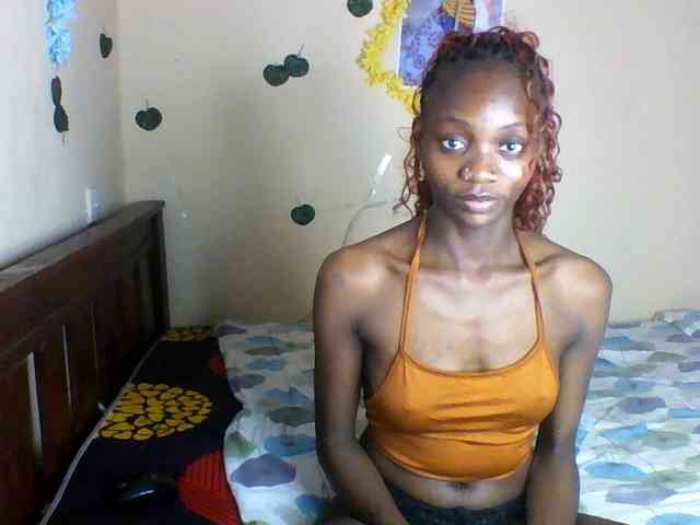 Luna-Noir webcam