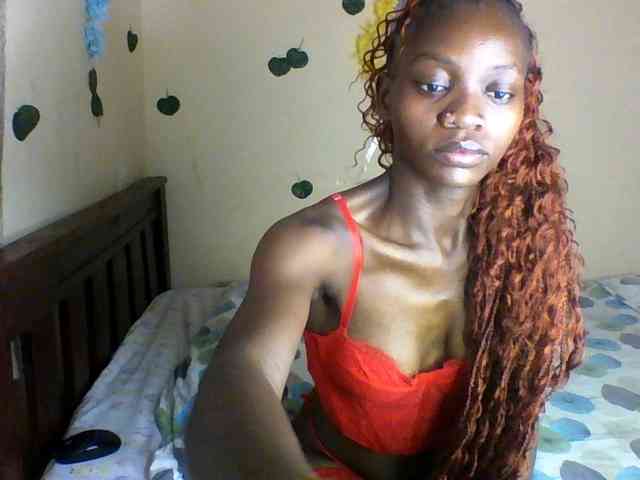 Luna-Noir webcam