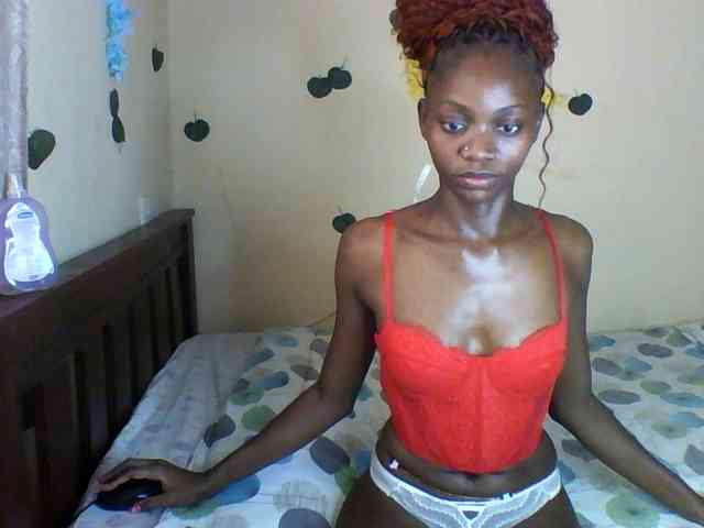 Luna-Noir webcam