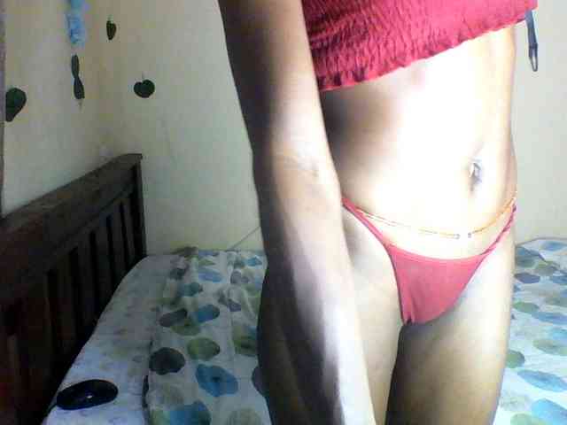 Luna-Noir webcam