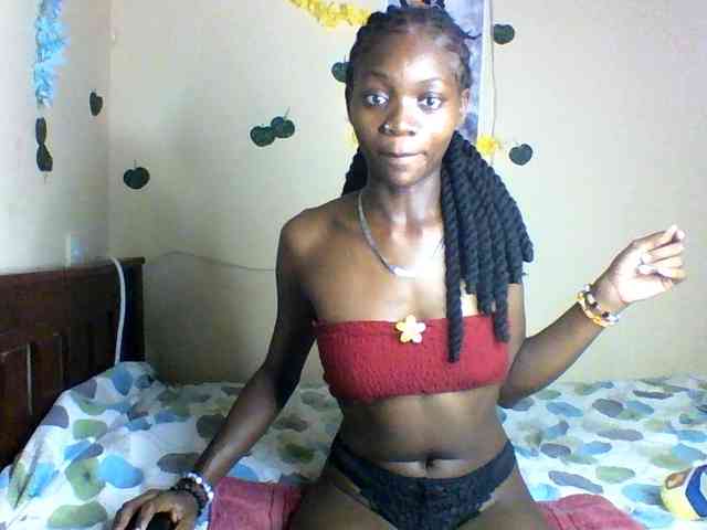 Luna-Noir webcam