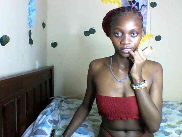 Luna-Noir webcam