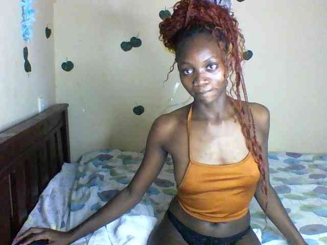 Luna-Noir webcam