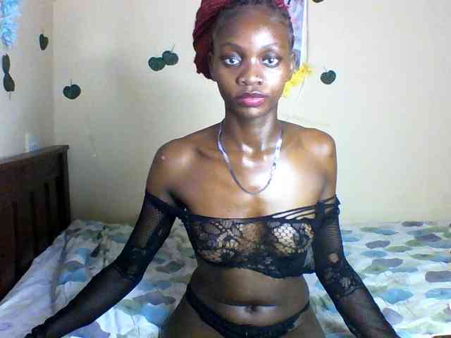Luna-Noir webcam