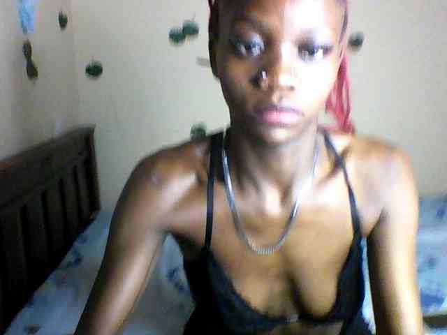 Luna-Noir webcam