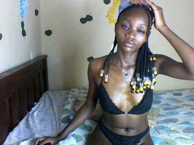 Luna-Noir webcam
