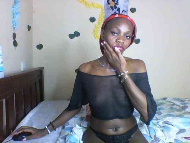 Luna-Noir webcam