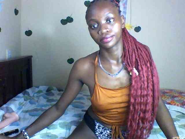 Luna-Noir webcam