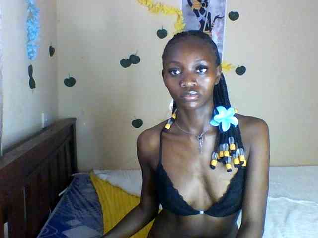 Luna-Noir webcam