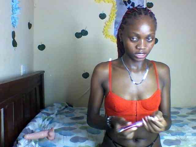 Luna-Noir webcam