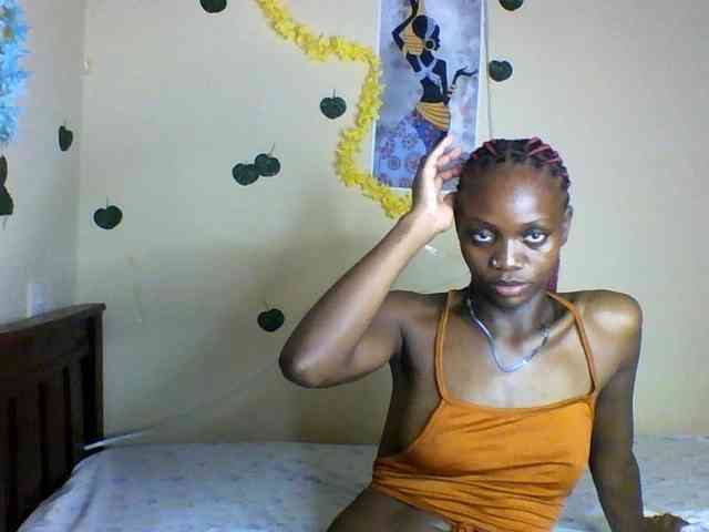 Luna-Noir webcam