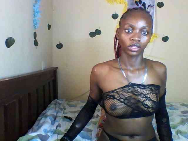 Luna-Noir webcam