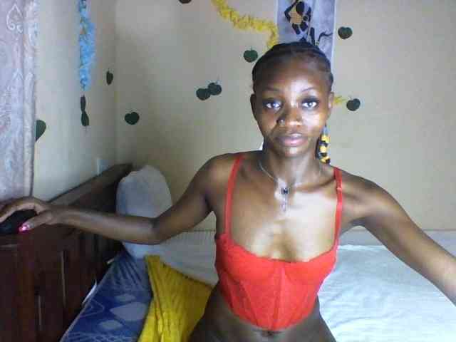 Luna-Noir webcam