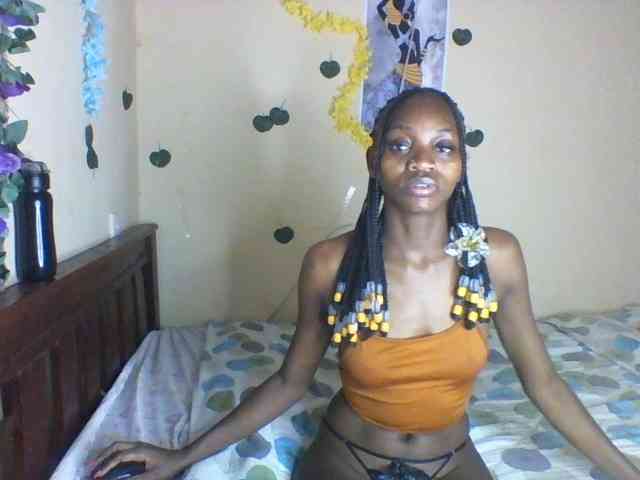 Luna-Noir webcam
