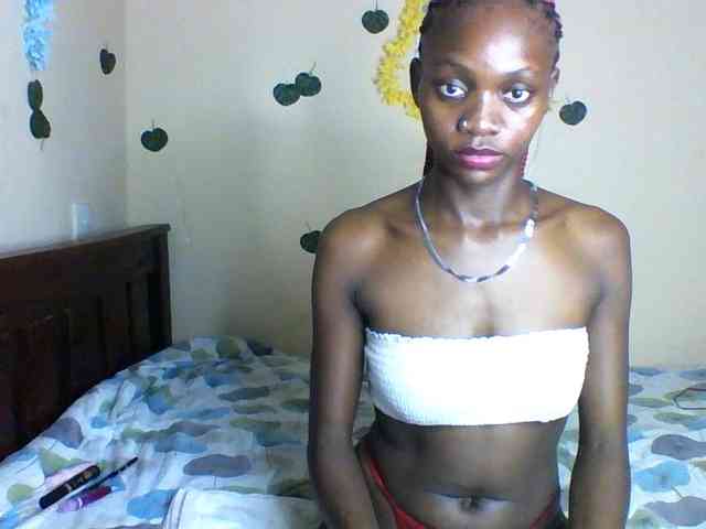 Luna-Noir webcam