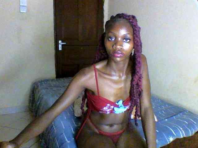 Luna-Noir webcam