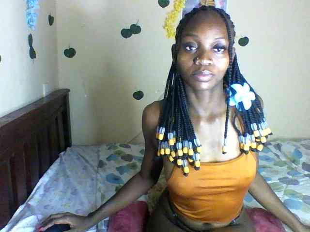 Luna-Noir webcam