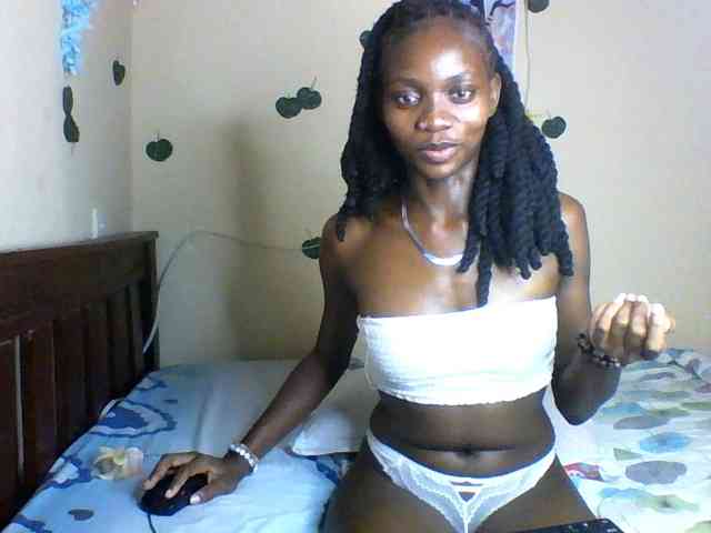 Luna-Noir webcam