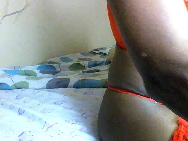 Luna-Noir webcam