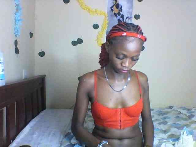 Luna-Noir webcam