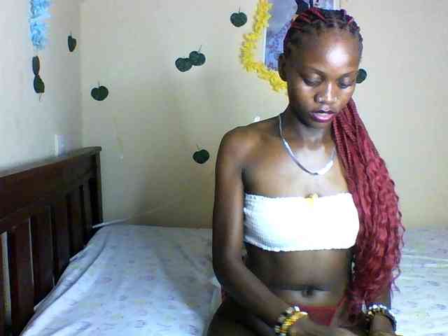 Luna-Noir webcam