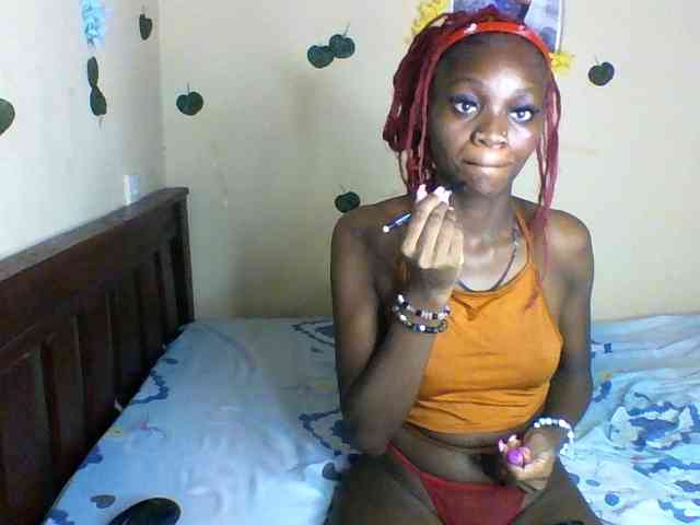 Luna-Noir webcam