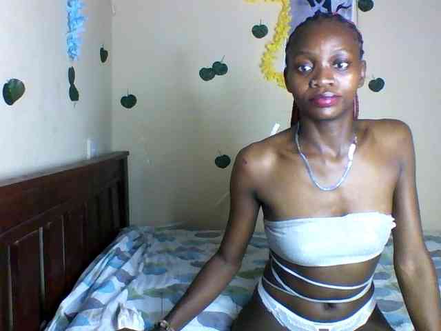 Luna-Noir webcam