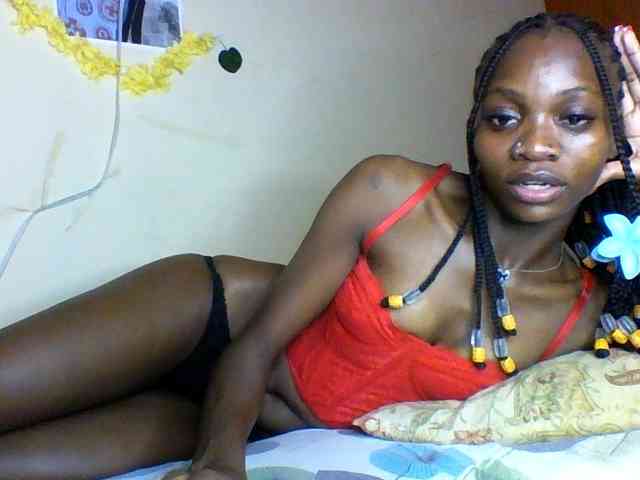 Luna-Noir webcam
