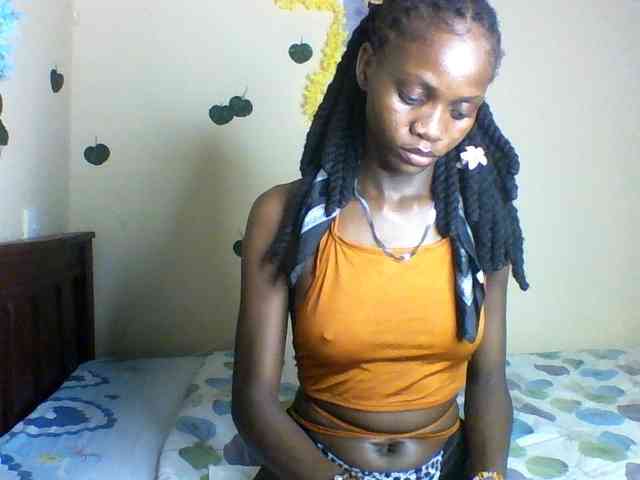 Luna-Noir webcam