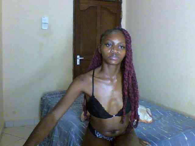 Luna-Noir webcam