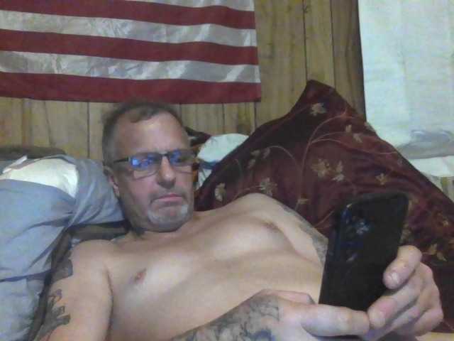le modèle Springer007 est en webcam porno dans un show sur le site bongacams, il possède les tags suivants: White/Caucasian,Brunette,Shaved