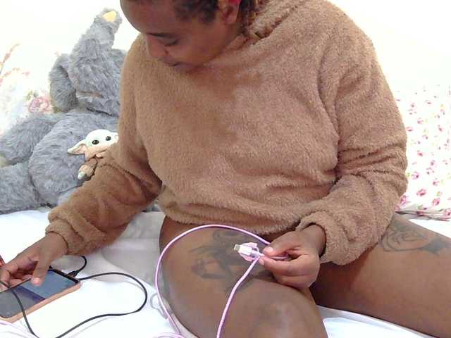 alexisfreaky's BongaCams show and profile