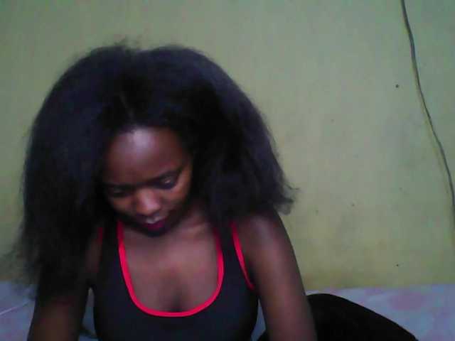 MissAnnaXO1's BongaCams show and profile