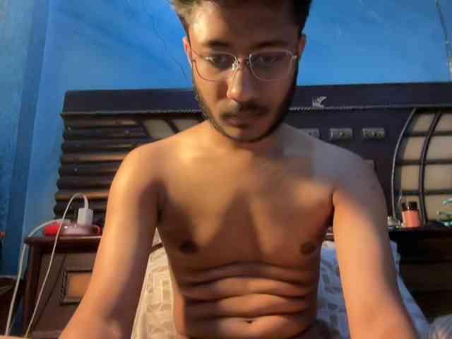 sexy--nerd Live Webcam on BongaCams