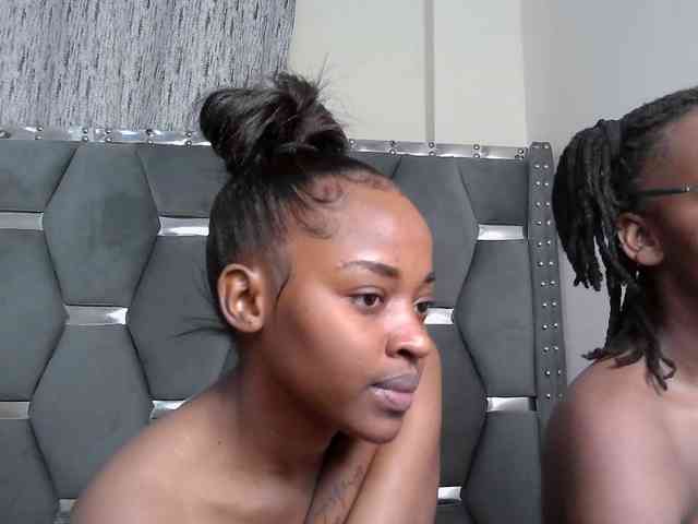 Marylynn18 webcam