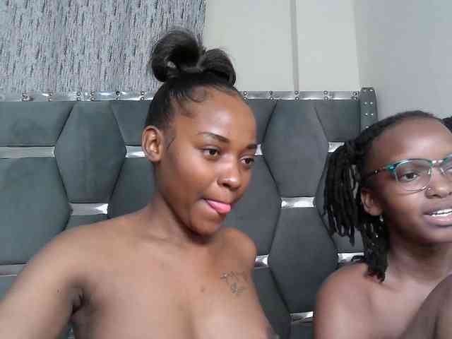 Marylynn18 webcam