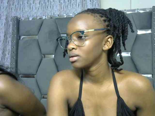 Marylynn18 webcam